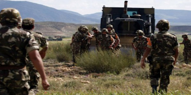 وزارة الدفاع الجزائرية تعلن مقتل مسؤول الدعاية في تنظيم القاعدة
